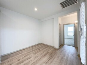 Building Photo - 29207 Red Rocks Pk Dr