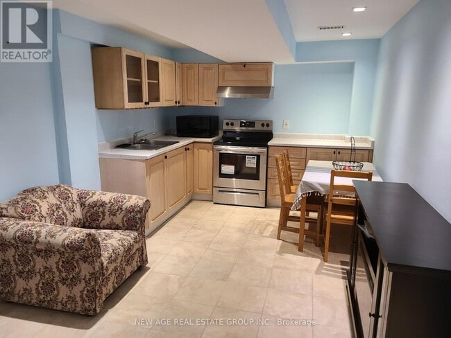 Building Photo - 9 Ness Rd