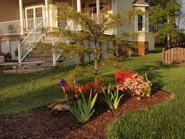 Foto del edificio - Beautiful Home in the Bluffs at Bell Creek...