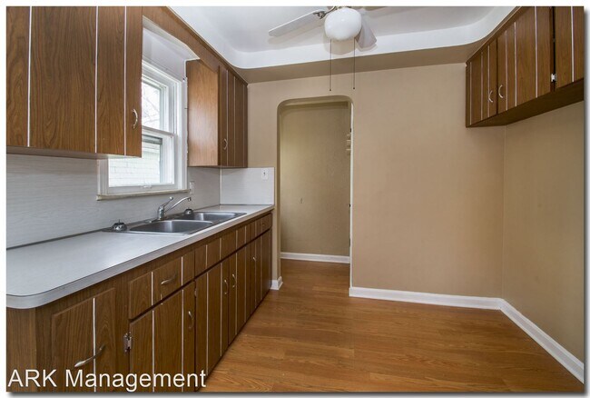 Building Photo - 3 br, 2 bath House - 4392 Ardmore Rd