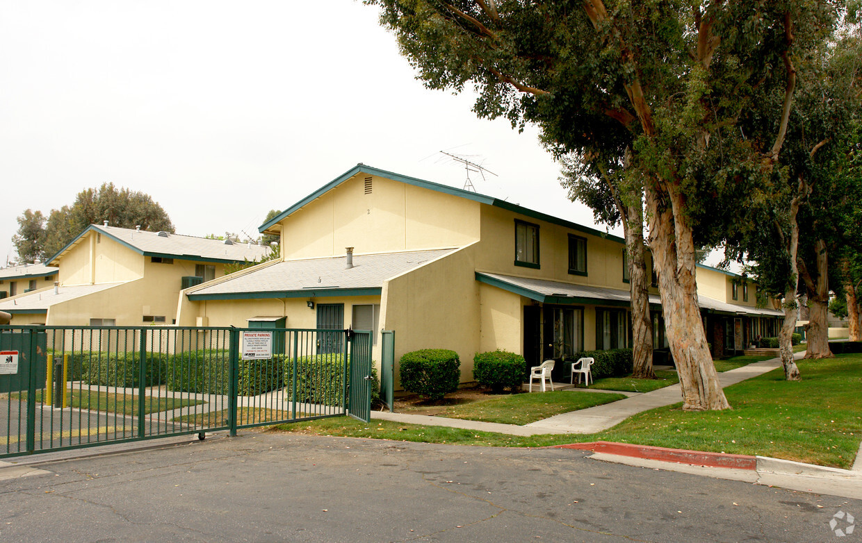 Building Photo - Marygold Garden Apartments