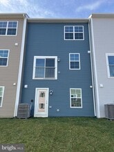 Building Photo - 121 Canning Rd