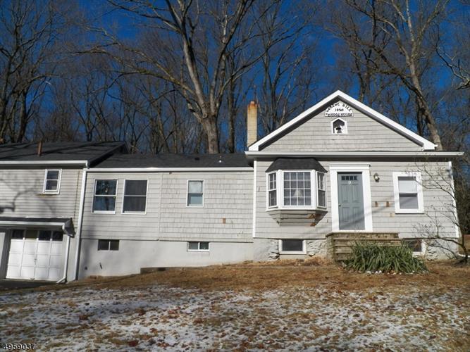 Primary Photo - 257 North Rd