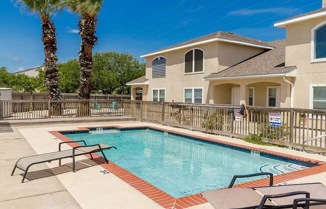 Piscina - 14861 S Padre Island Dr