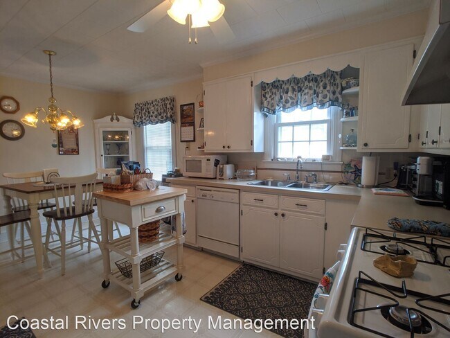 Foto del edificio - 2 br, 2 bath House - 487 Tooley St