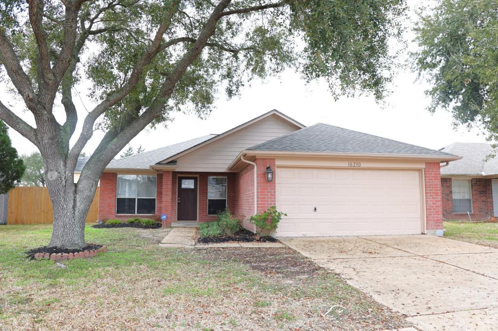 Photo - 16210 Rosenridge Dr.