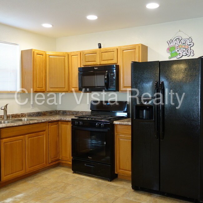 Building Photo - Rockport 2 Bedroom / 1 Bath