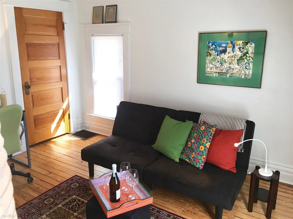 Primary Photo - 1 br, 1 bath Duplex - Urban Vintage Charme...