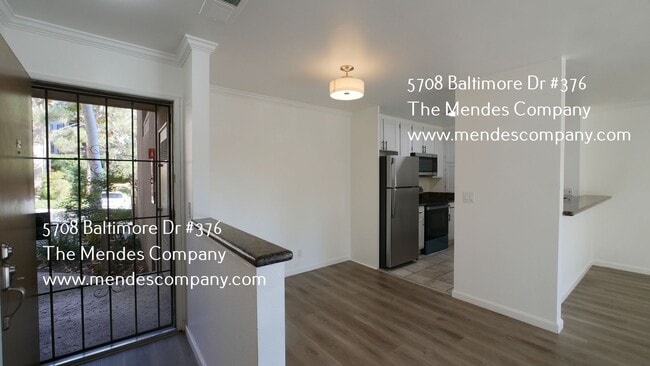 Foto del edificio - 5708 Baltimore Dr