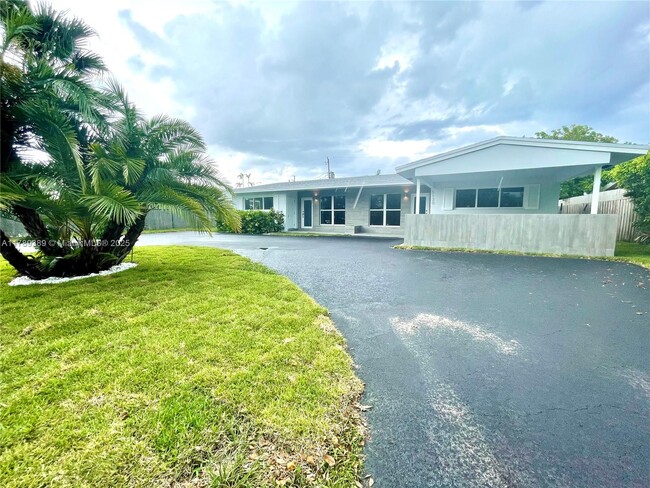 Foto del edificio - 5130 NE 17th Terrace