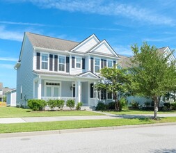 Building Photo - 1835 Grovehurst Dr
