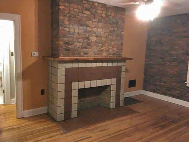 Foto del edificio - Dennison Ave 1356-1358 CR