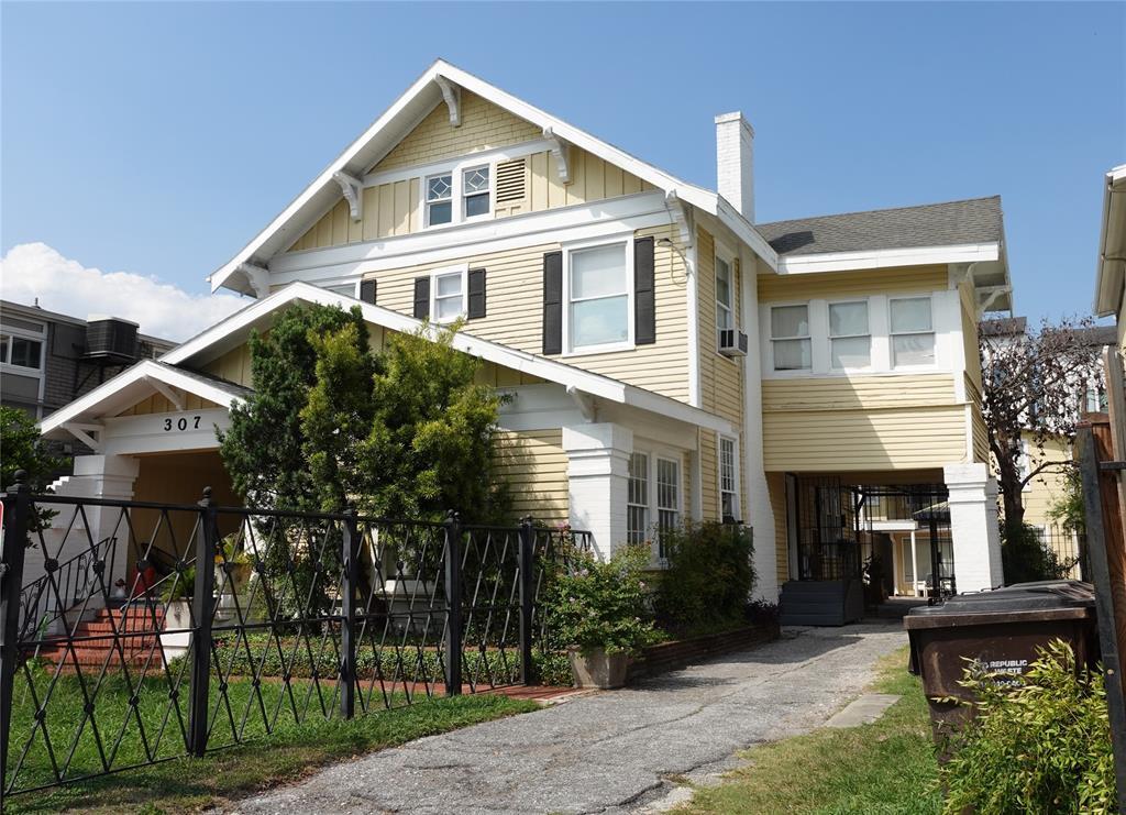 Primary Photo - 307 Stratford St