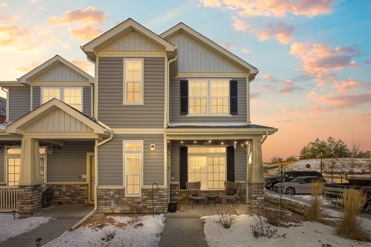 17759 E 103rd Ave, Commerce City, CO 80022 Townhome Rentals in