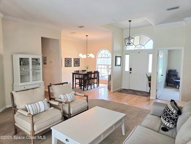 Foto del edificio - 988 Wildwood Dr