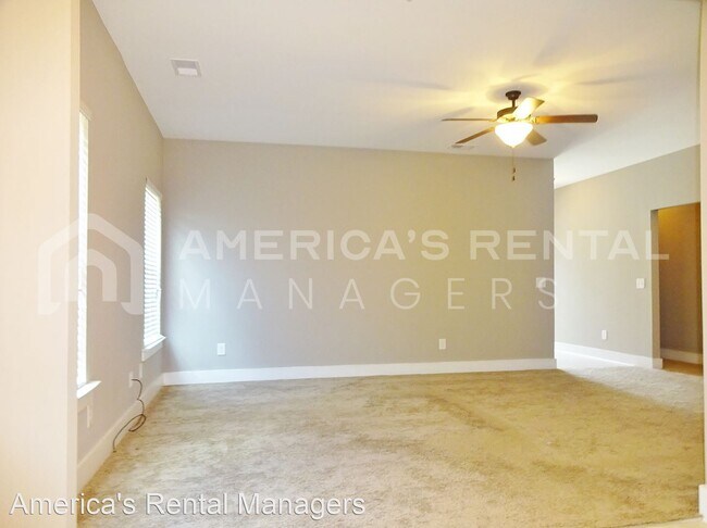 Building Photo - 4 br, 2 bath House - 442 Marsh Circle