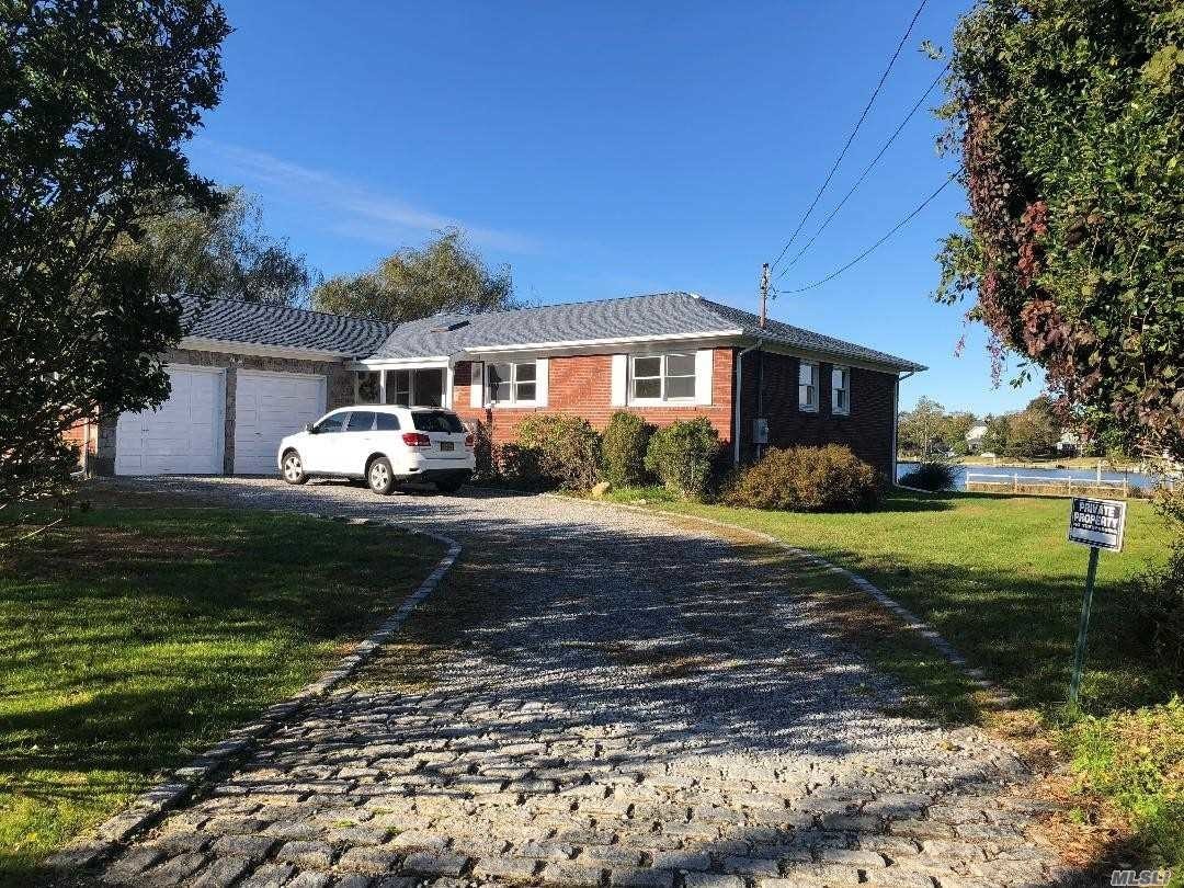 Primary Photo - 20 Estate Rd