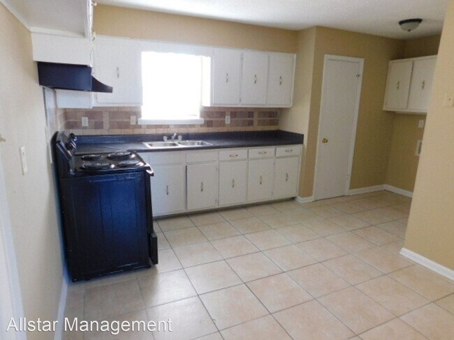 Foto del edificio - 4 br, 1.5 bath House - 6010 Tulane