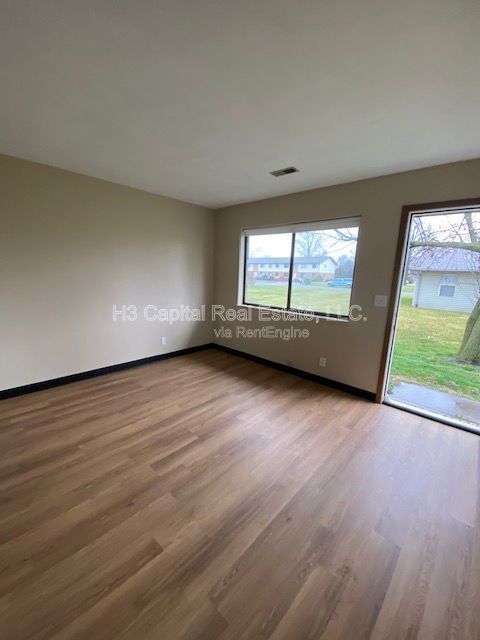 Foto del edificio - 309 Southgate Dr