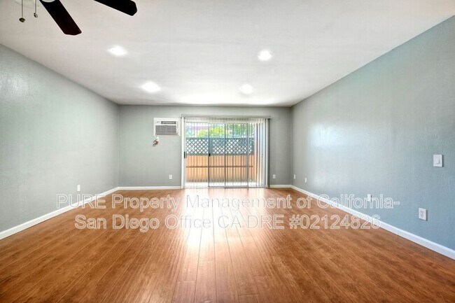 Foto del edificio - 8709 Lake Murray Blvd