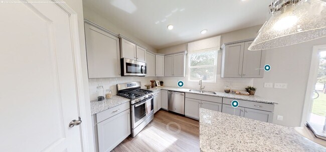 Building Photo - 1521 Harleston St