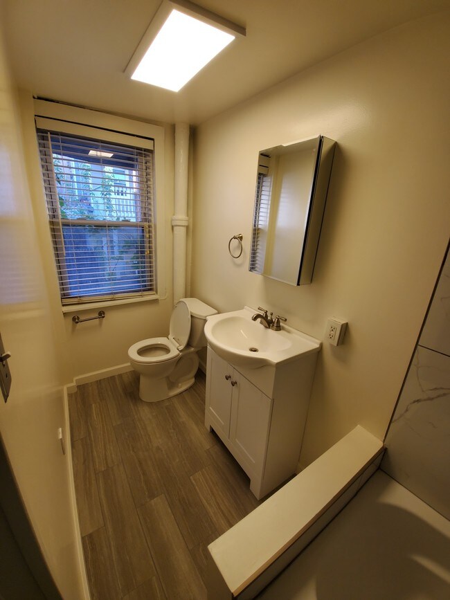 Foto del edificio - 2018 Fountain St