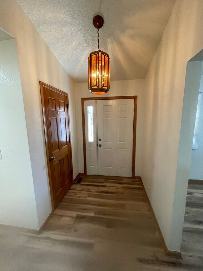 Foto del edificio - 2315 43rd Ave Ct