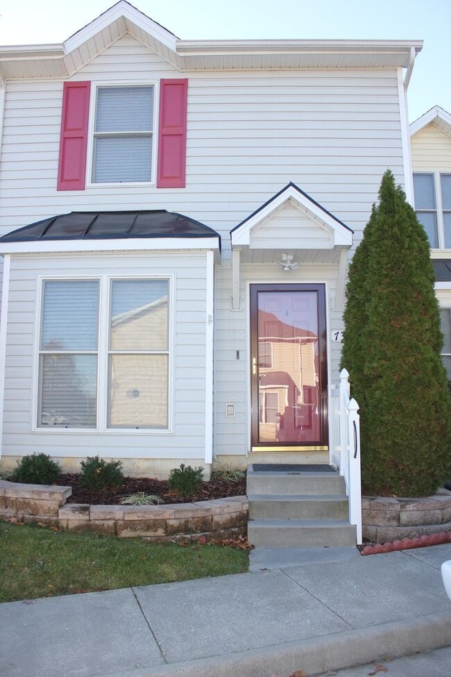 Two Master Suite Townhouse in Avalon Woods - Two Master Suite Townhouse in Avalon Woods