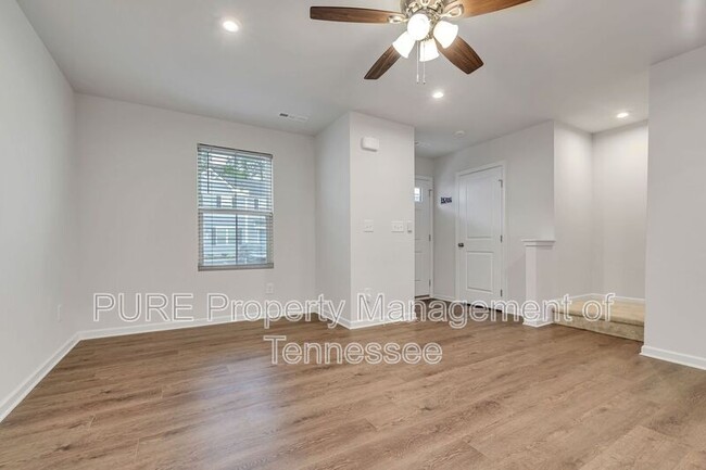 Building Photo - 1518 Smoketree Rd