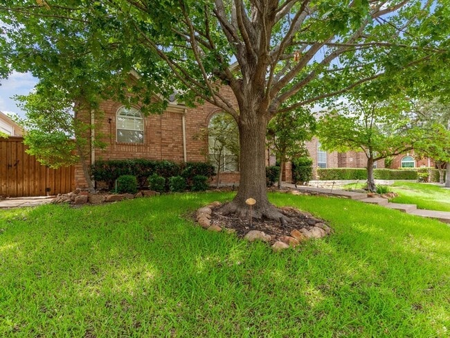 Foto del edificio - 8129 Springmoss Dr