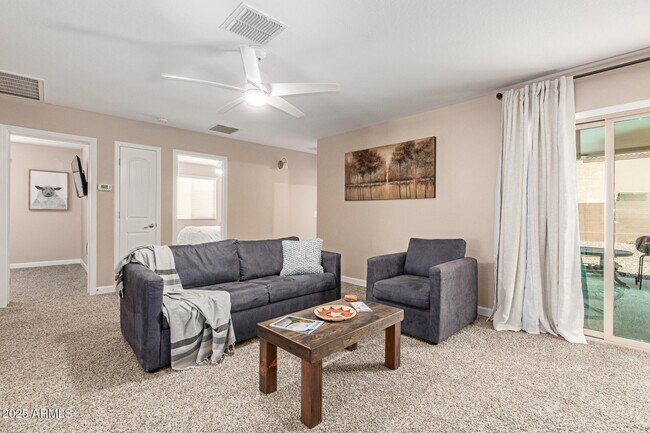 Building Photo - 4582 E Jadeite Dr