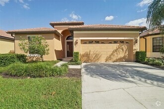 Building Photo - 127 Silver Falls Dr