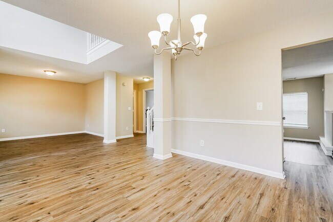 Building Photo - 2123 Boulder Chase Ct