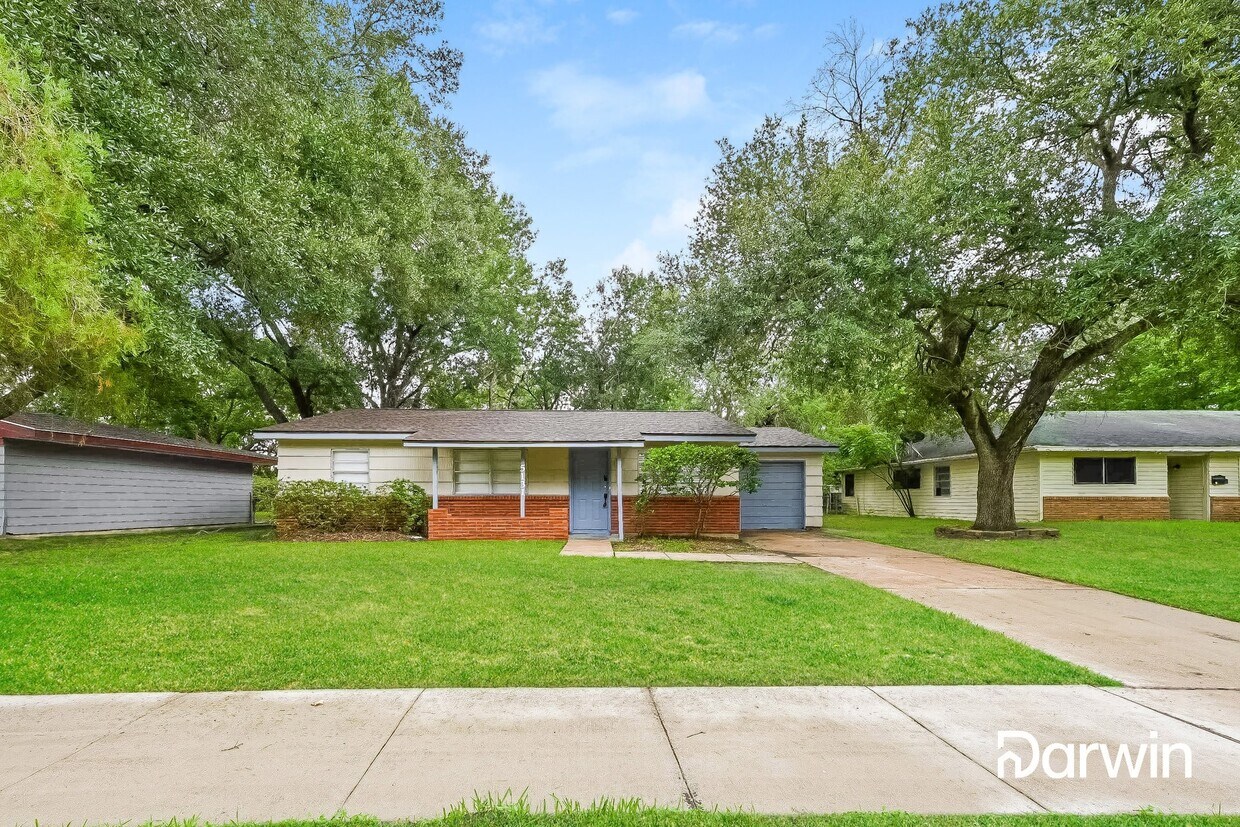 5131 Kelling Street, Houston, TX 77045 House Rental in Houston, TX