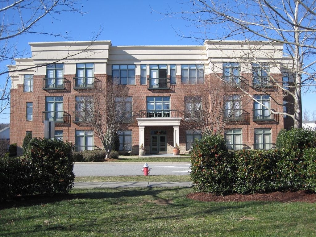 500 Market St, Chapel Hill, NC 27516 Condo for Rent in Chapel Hill