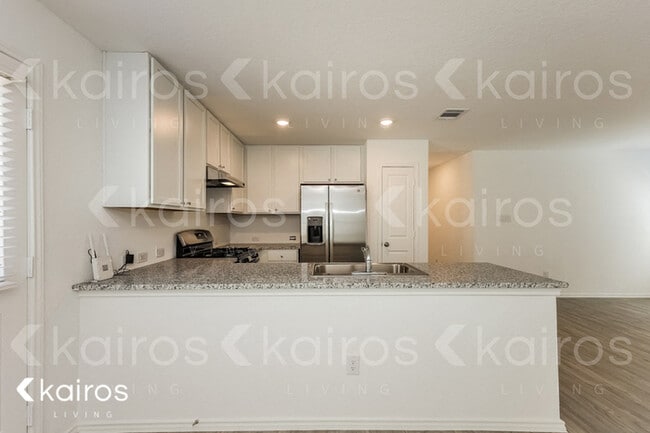 Building Photo - 14318 Calaveras Creek