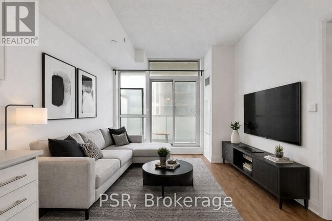 Building Photo - 17 Zorra St