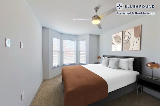 Foto del edificio - 4300 Swanson Wy