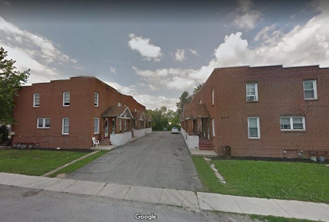Building Photo - 606-620 S. Scott St.