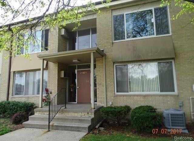 Primary Photo - 25831 Lahser Rd