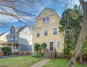 Building Photo - 36 Burnet St