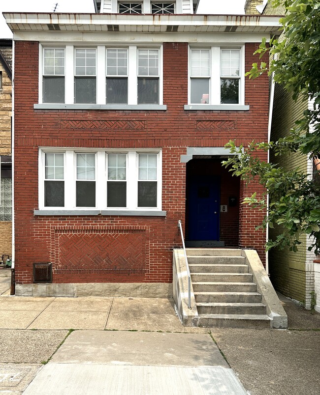 Building Photo - 5127 Liberty Ave