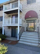 Building Photo - 6 Kenmar Dr