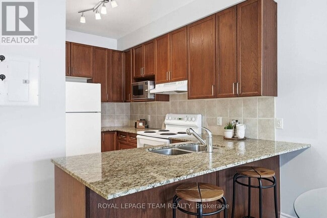 Photo du bâtiment - 205 Bolton St