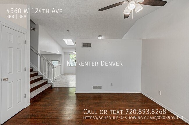 Building Photo - Great 3BD, 2.5BA Broomfield Home with Fenc...