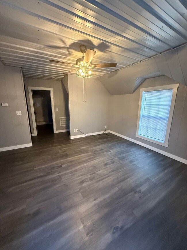 Foto del edificio - 1326 N 8th St