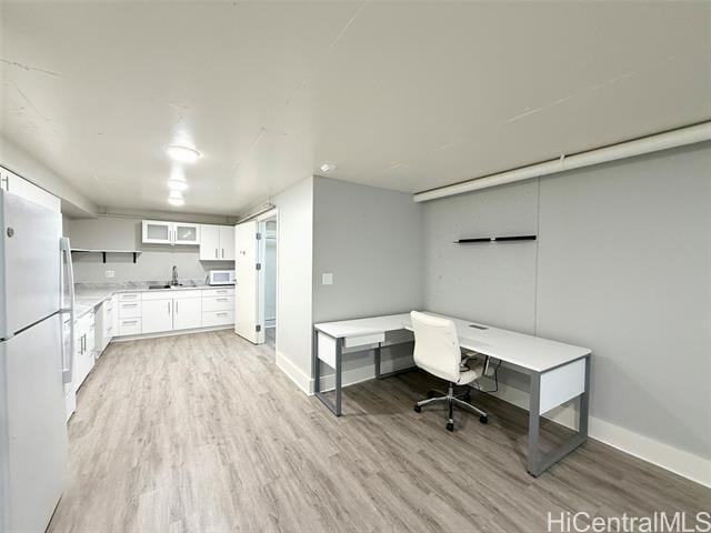 Building Photo - 803 Waimanu St