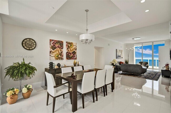 Foto del edificio - 16001 Collins Ave