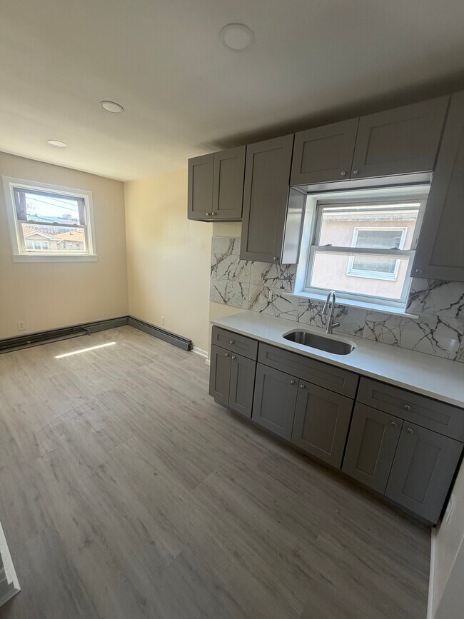 Foto del edificio - 16831 105th Ave