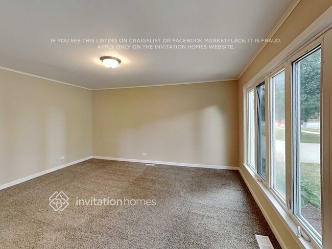 Building Photo - 9243 S 49th Ct